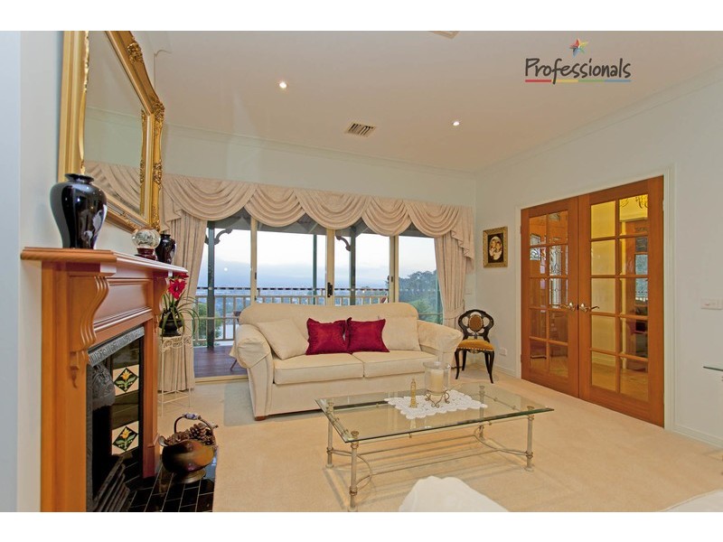 4 Caernarvon Court, Wodonga VIC 3690