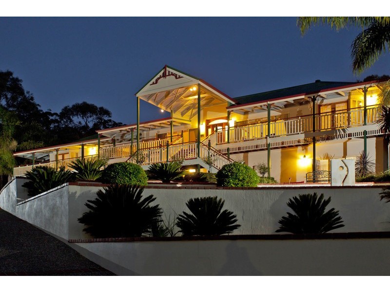 4 Caernarvon Court, Wodonga VIC 3690