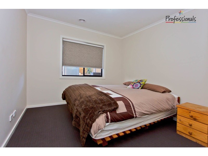 22 Kenneth Watson Drive, Bandiana VIC 3694