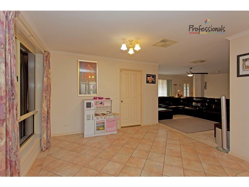 36 Falcon  Circuit, Wodonga VIC 3690