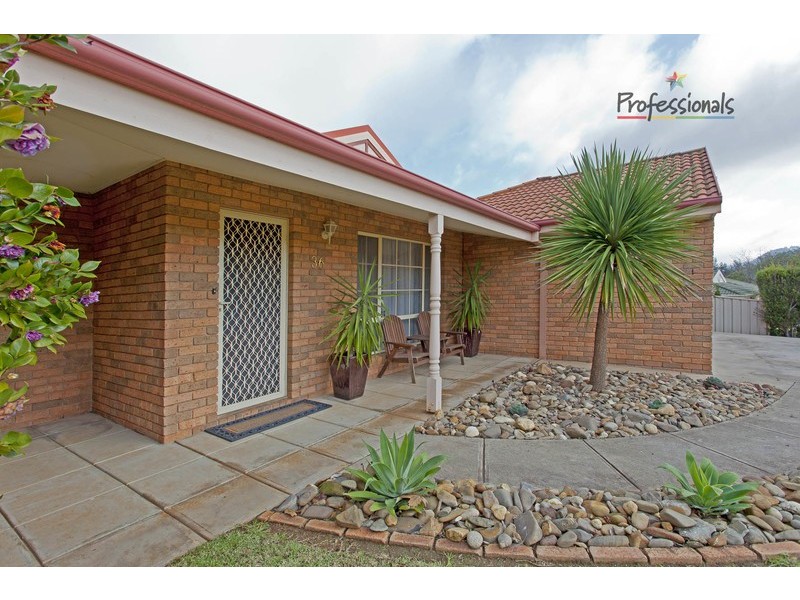 36 Falcon  Circuit, Wodonga VIC 3690