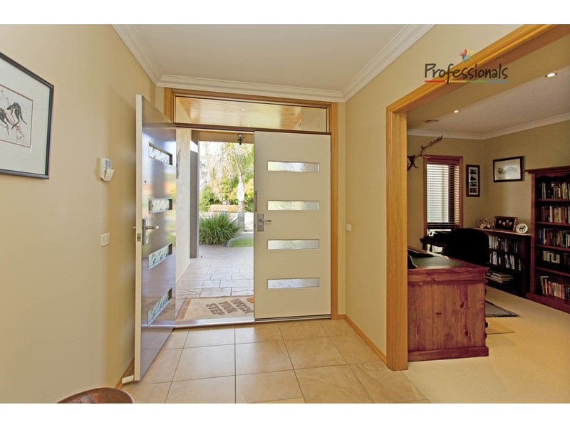 22 Golflinks Avenue, Wodonga VIC 3690