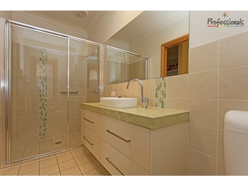 22 Golflinks Avenue, Wodonga VIC 3690