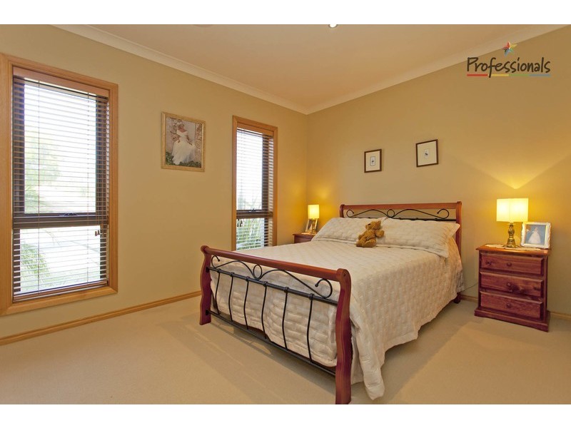 22 Golflinks Avenue, Wodonga VIC 3690