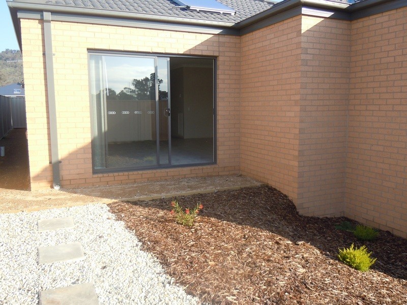 24 Peeler Street, Wodonga VIC 3690
