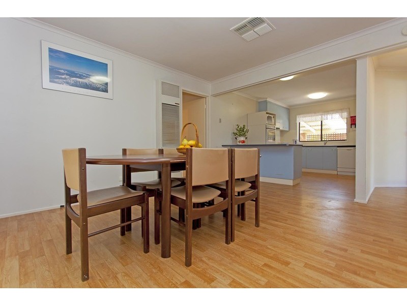 8 Universal Court, Wodonga VIC 3690