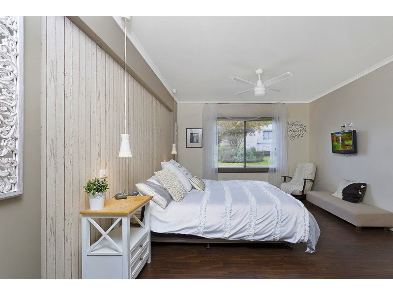 27 Howards  Road, Baranduda VIC 3691