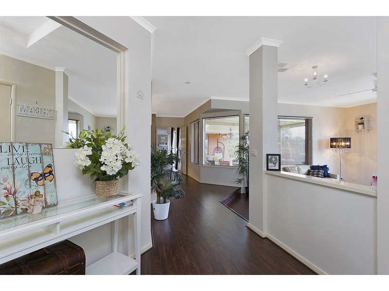 27 Howards  Road, Baranduda VIC 3691