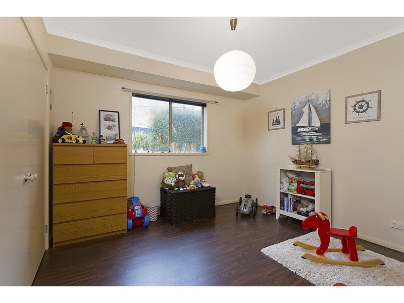 27 Howards  Road, Baranduda VIC 3691