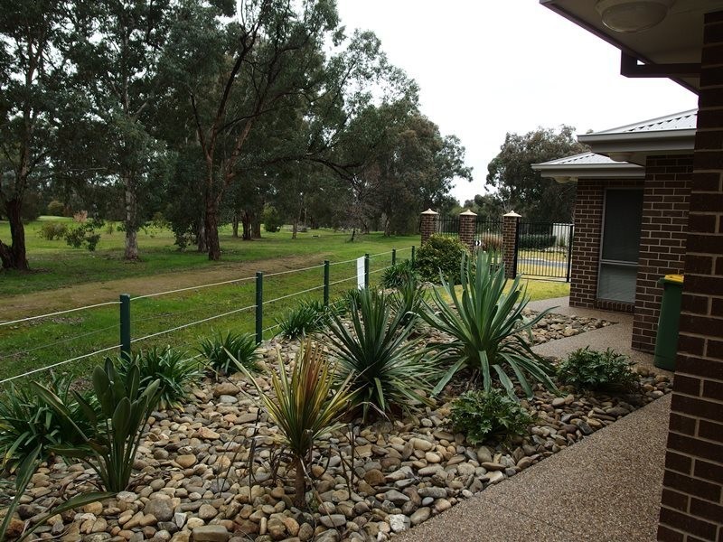 16 Cottlesloe Court, Wodonga VIC 3690