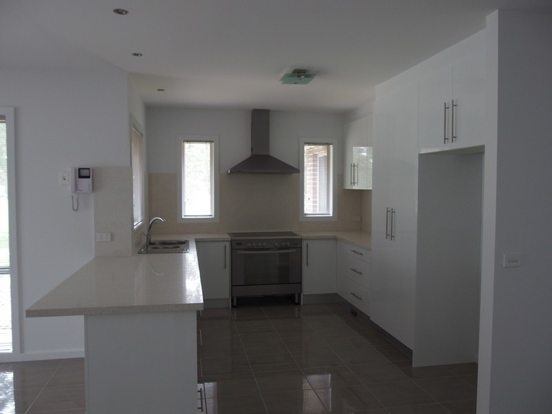 16 Cottlesloe Court, Wodonga VIC 3690