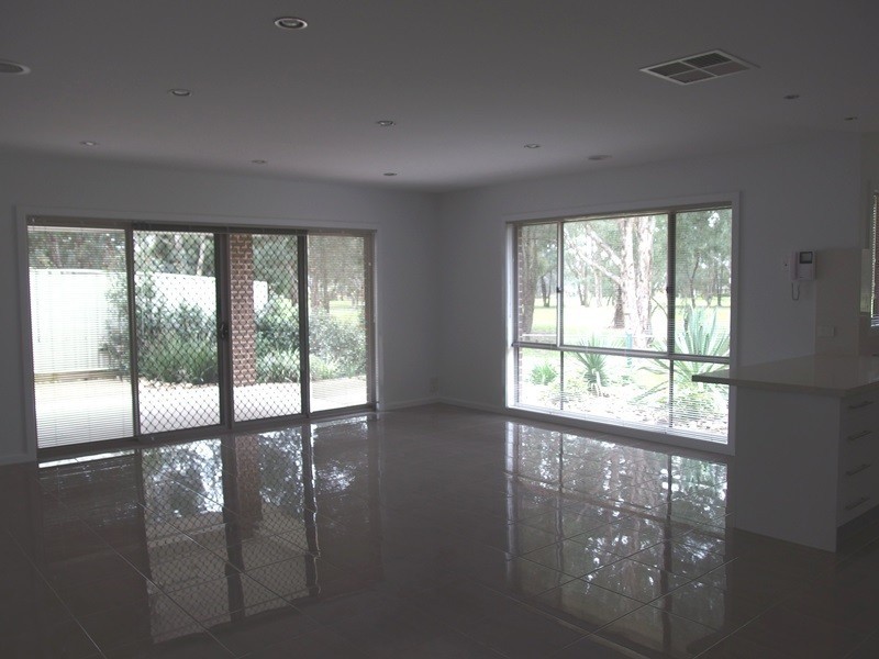 16 Cottlesloe Court, Wodonga VIC 3690