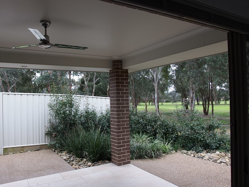 16 Cottlesloe Court, Wodonga VIC 3690