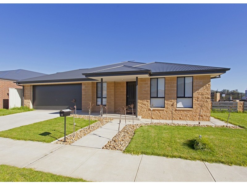 15 Georgina  Street, Wodonga VIC 3690