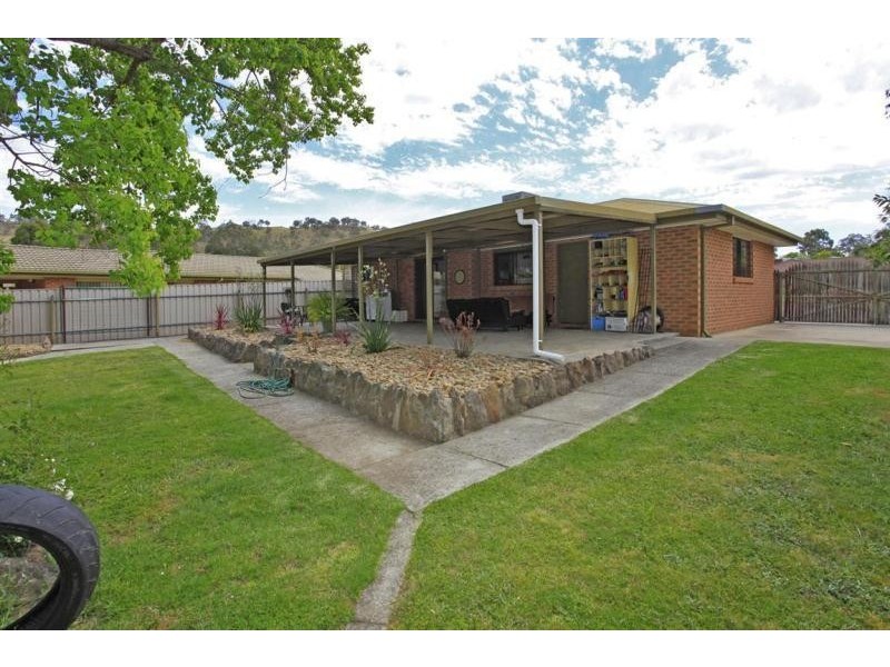 16 Chifley  Street, Wodonga VIC 3690