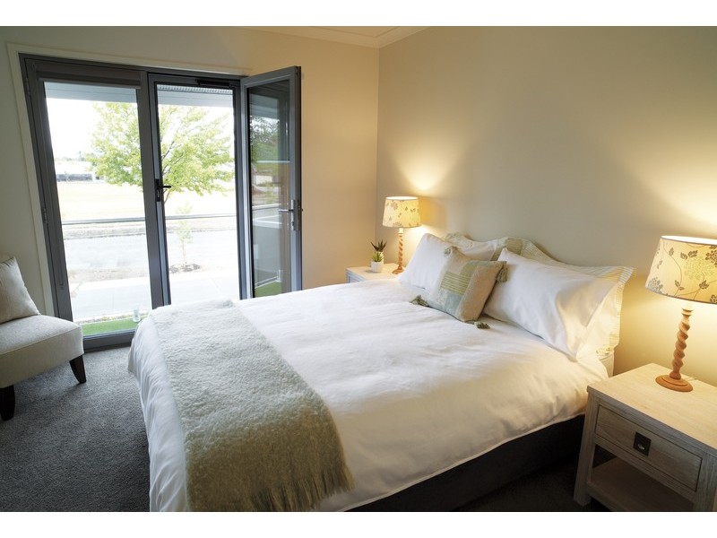 15 Elmwood Circuit, Wodonga VIC 3690