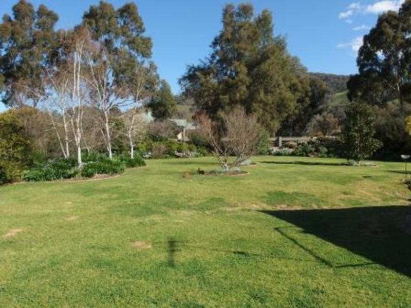 40 Howards  Road, Baranduda VIC 3691