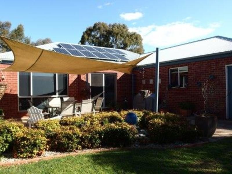 40 Howards  Road, Baranduda VIC 3691