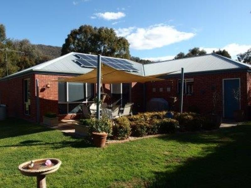 40 Howards  Road, Baranduda VIC 3691