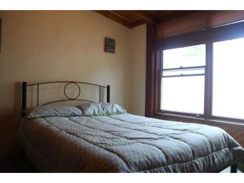 31 Pioneer Road, Stanley VIC 3747