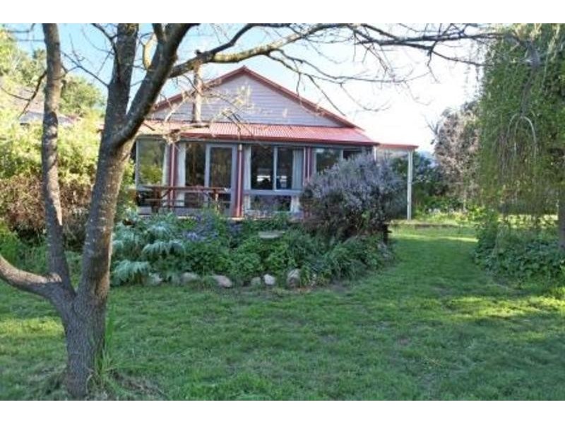 31 Pioneer Road, Stanley VIC 3747