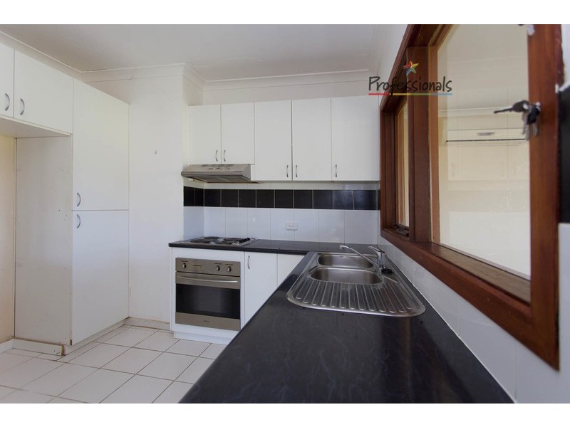 4 Michelle Drive, Kiewa VIC 3691