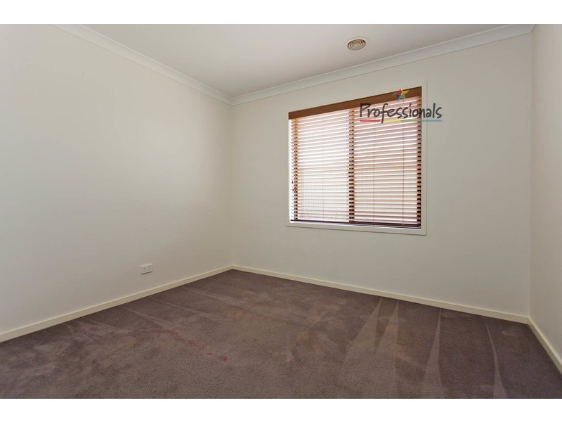 14 Silky Oak Avenue, Wodonga VIC 3690