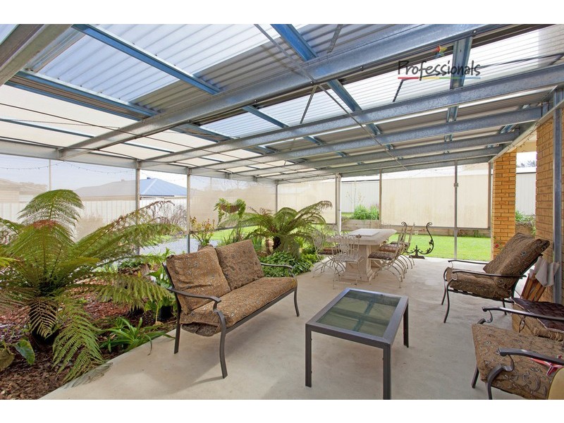 29 Albert Road, Chiltern VIC 3683