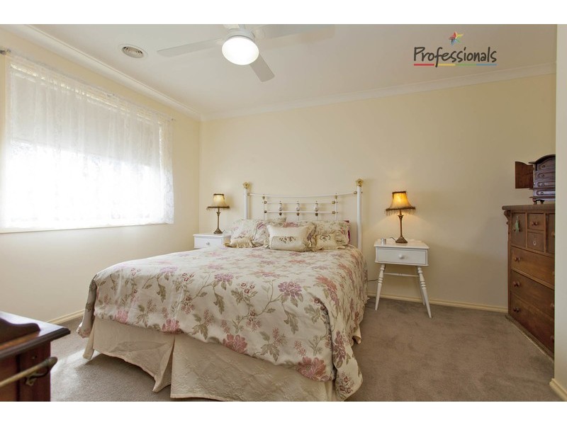 29 Albert Road, Chiltern VIC 3683
