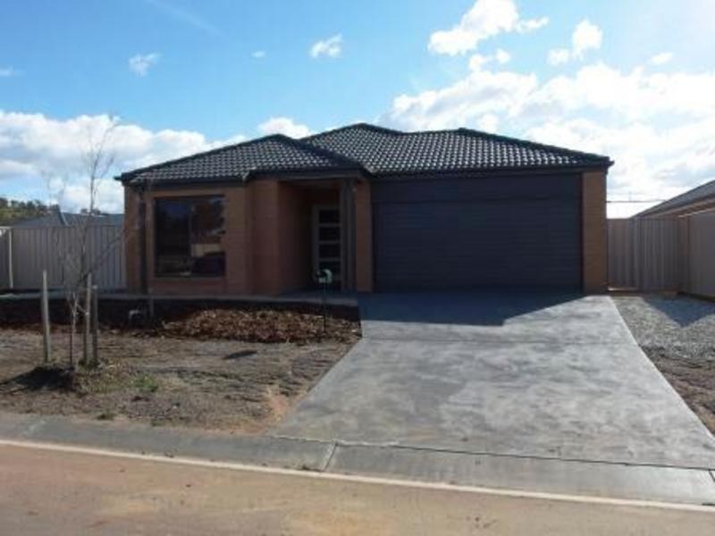 35 Peeler Street, Wodonga VIC 3690