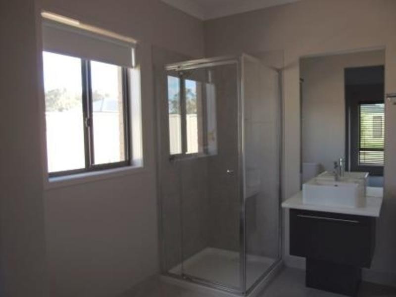 35 Peeler Street, Wodonga VIC 3690