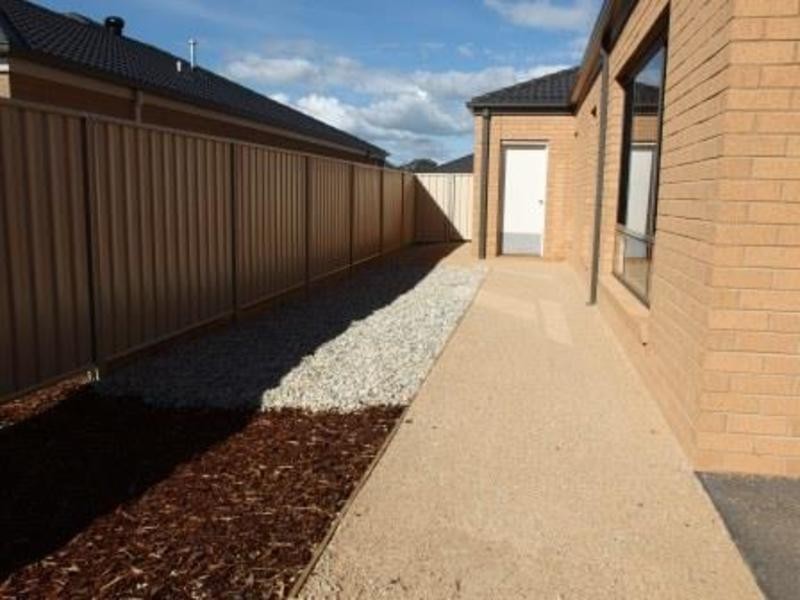 35 Peeler Street, Wodonga VIC 3690