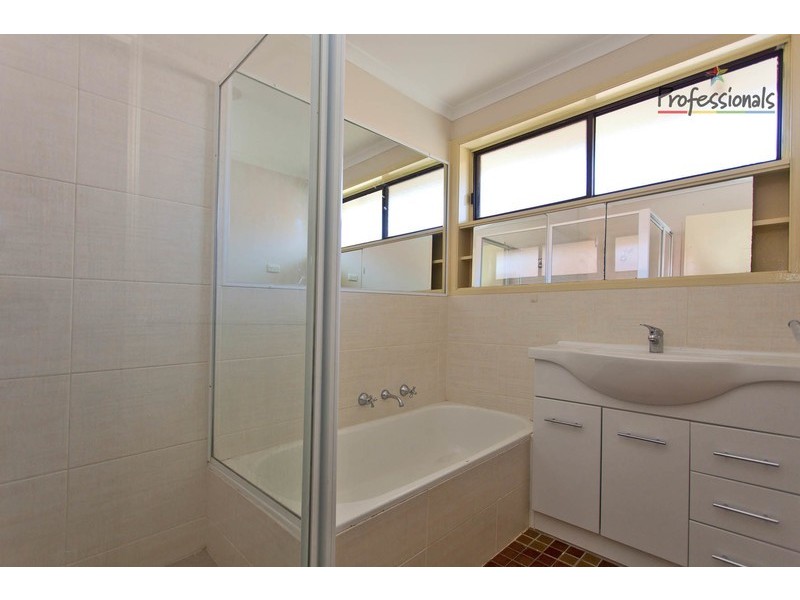 12 Wiltshire Crescent, Wodonga VIC 3690