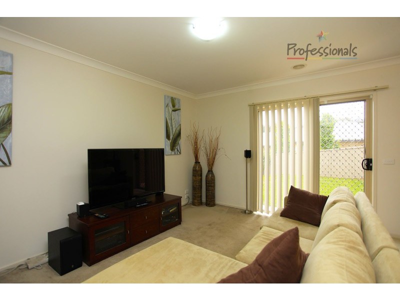 28 Dryandra Way, Thurgoona NSW 2640