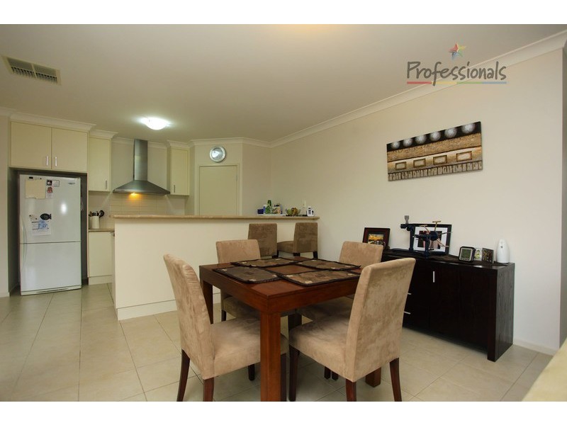 28 Dryandra Way, Thurgoona NSW 2640