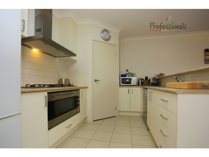 28 Dryandra Way, Thurgoona NSW 2640