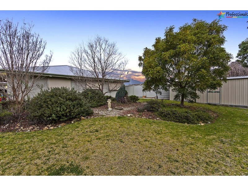 36 Golflinks Avenue, Wodonga VIC 3690