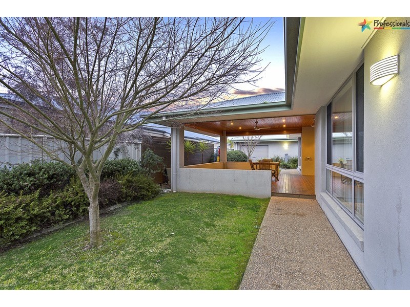 36 Golflinks Avenue, Wodonga VIC 3690