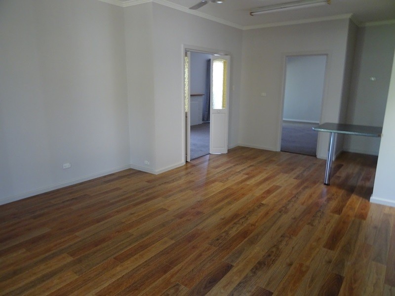 12 Charles Street, Wodonga VIC 3690