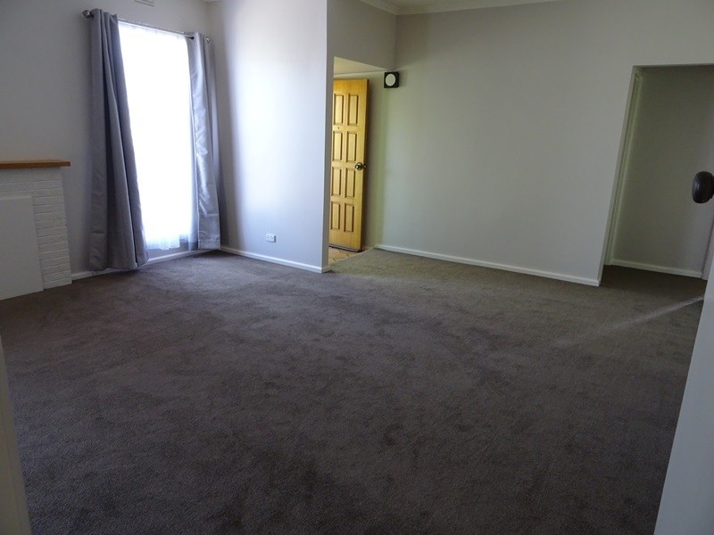 12 Charles Street, Wodonga VIC 3690