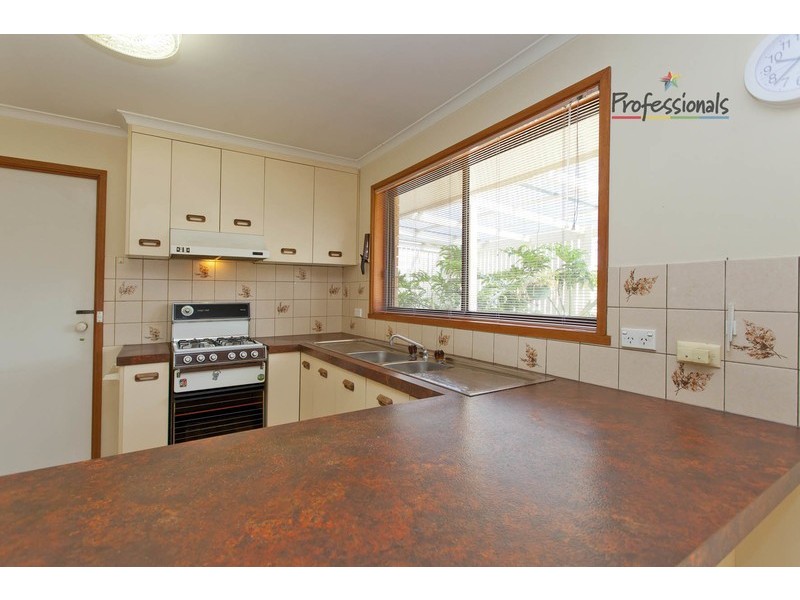 12 Karalla Court, Wodonga VIC 3690