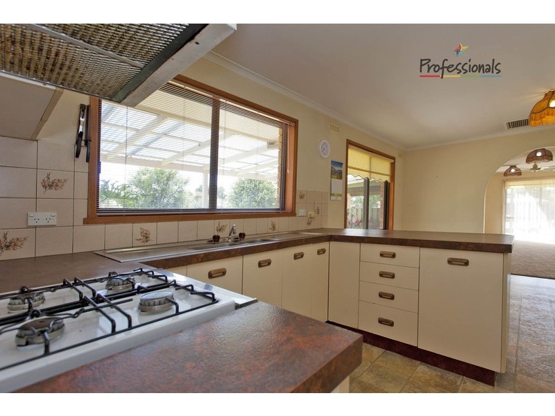 12 Karalla Court, Wodonga VIC 3690
