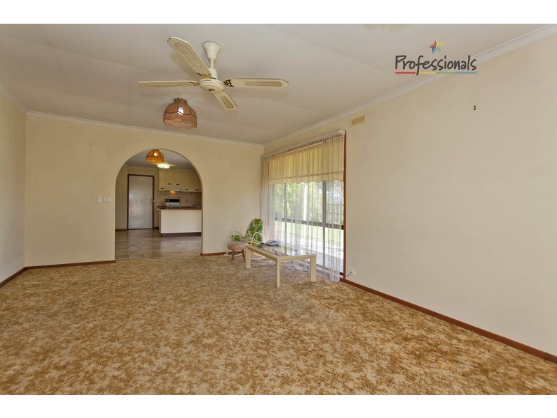 12 Karalla Court, Wodonga VIC 3690