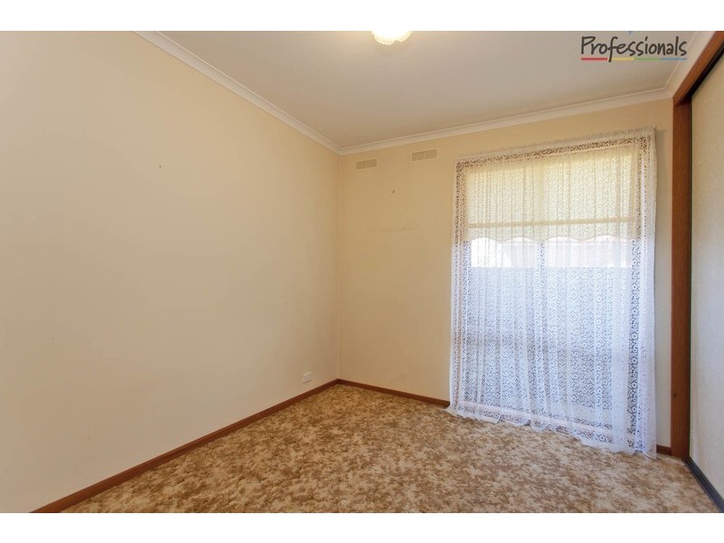 12 Karalla Court, Wodonga VIC 3690