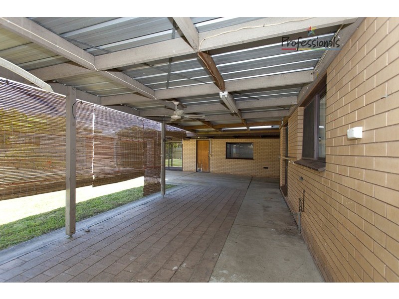 24 Sapphire Circuit, Wodonga VIC 3690