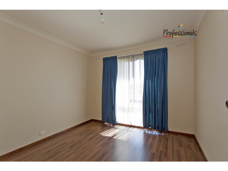 24 Sapphire Circuit, Wodonga VIC 3690