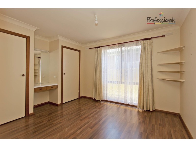 24 Sapphire Circuit, Wodonga VIC 3690