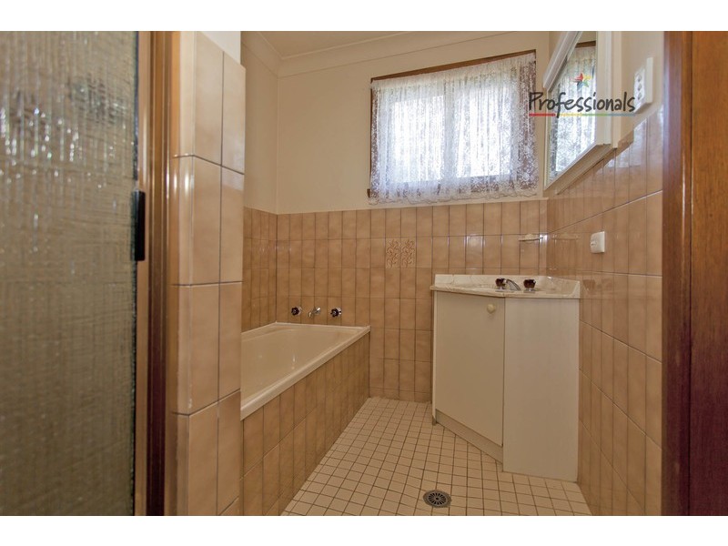 24 Sapphire Circuit, Wodonga VIC 3690