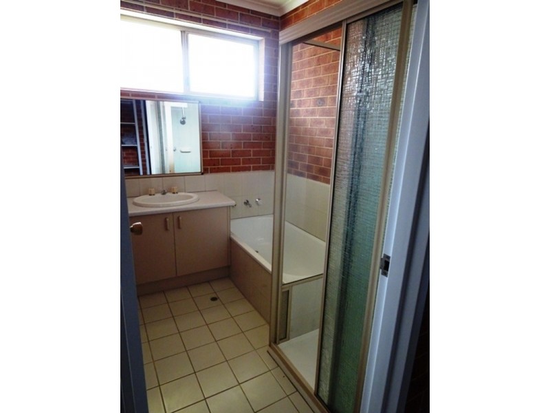 2/110 Lawrence Street, Wodonga VIC 3690