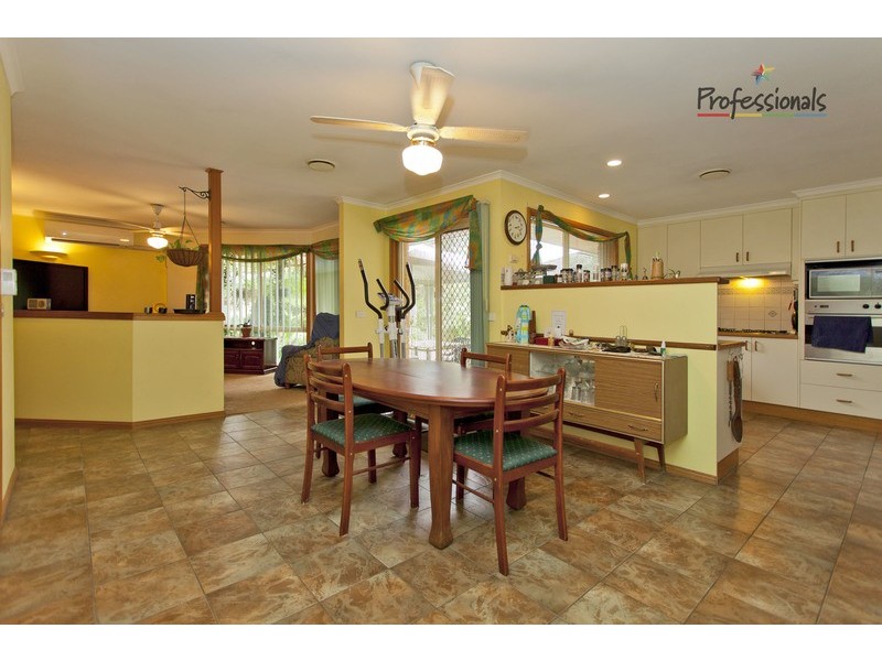 50 High Street, Chiltern VIC 3683